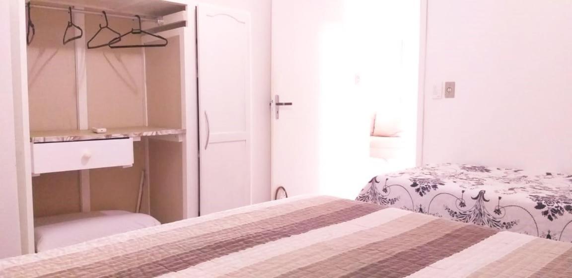 Casa 02 Dorm Na Rua Salmao Villa Bombinhas Eksteriør bilde